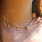 Collier pampille doré-1